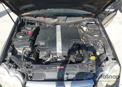 2004 Mercedes-Benz Clk 320 z USA, uszkodzony, nr VIN WDBTJ65J14F098259